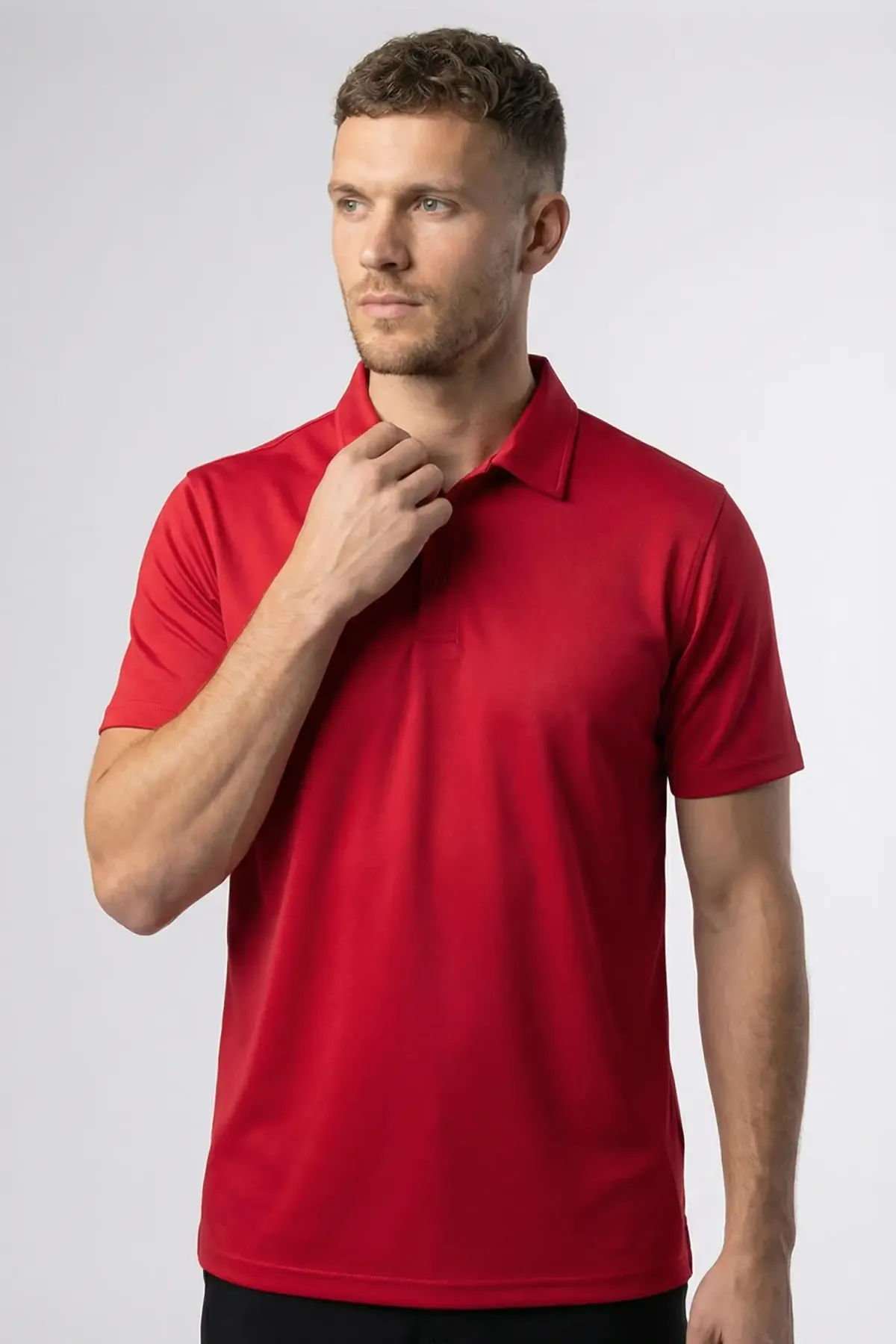 Active Polo in Arrow Red