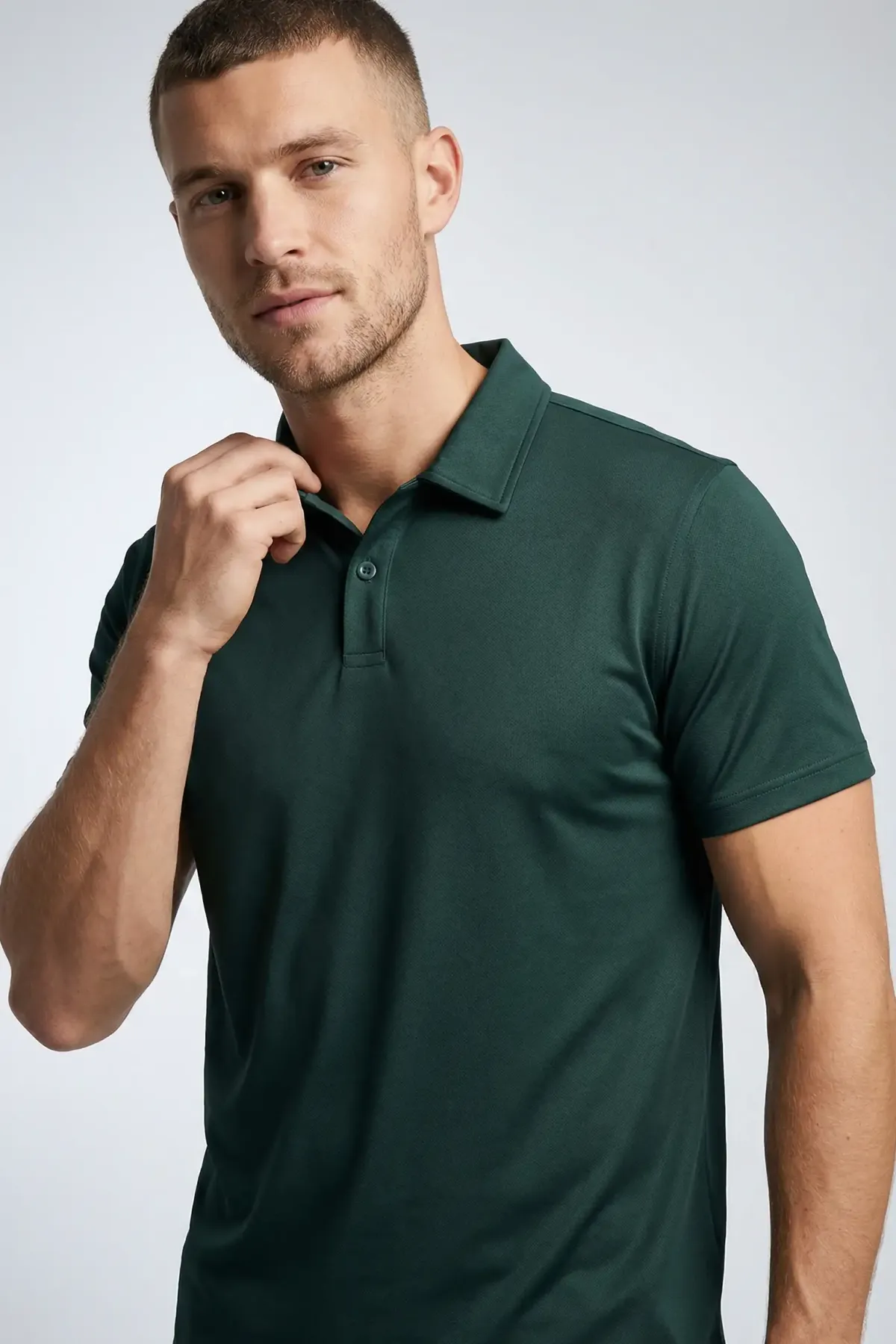 Active Polo in Pine Green