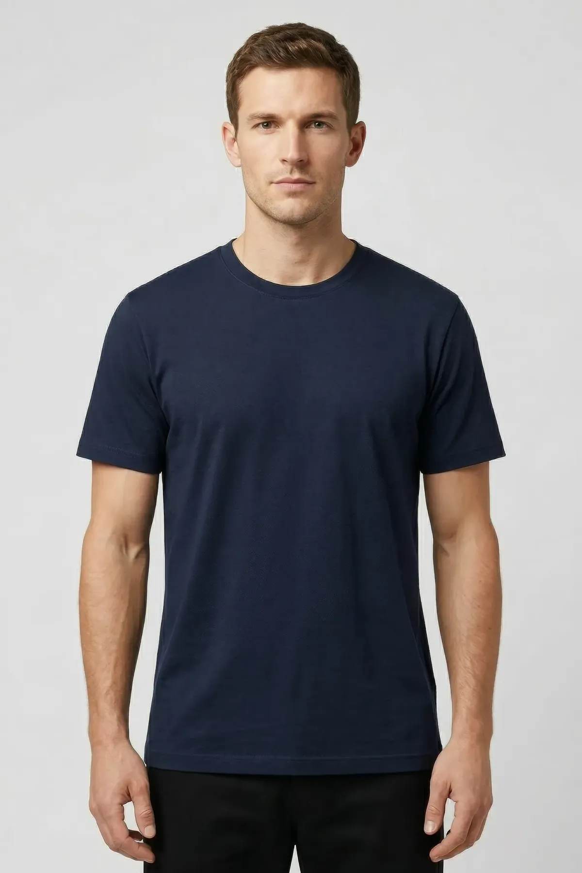 Men's Classic Crewneck in Navy