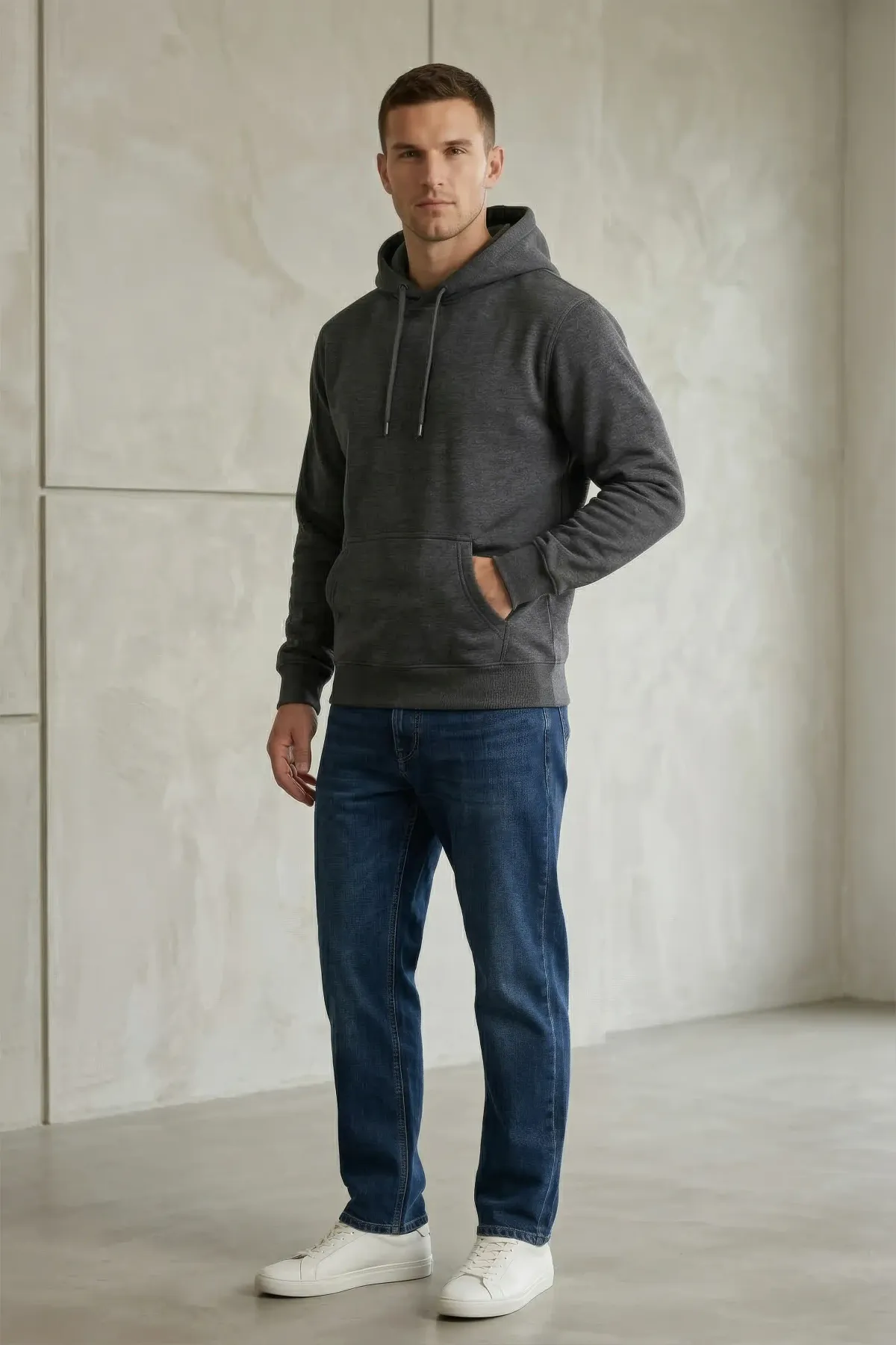 Classic Hoodie in Charcoal Melange