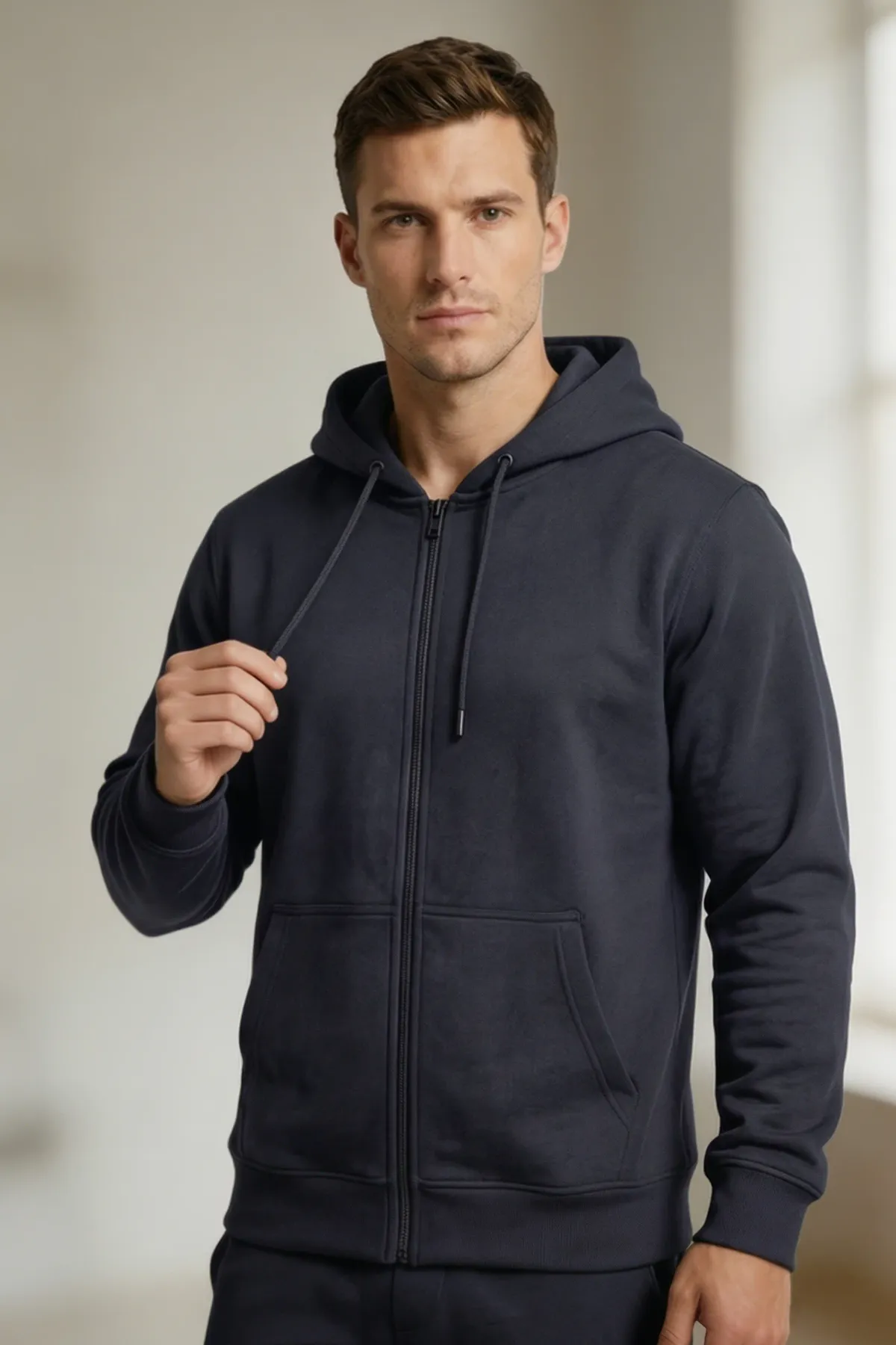 Classic Zipper Hoodie in Navy