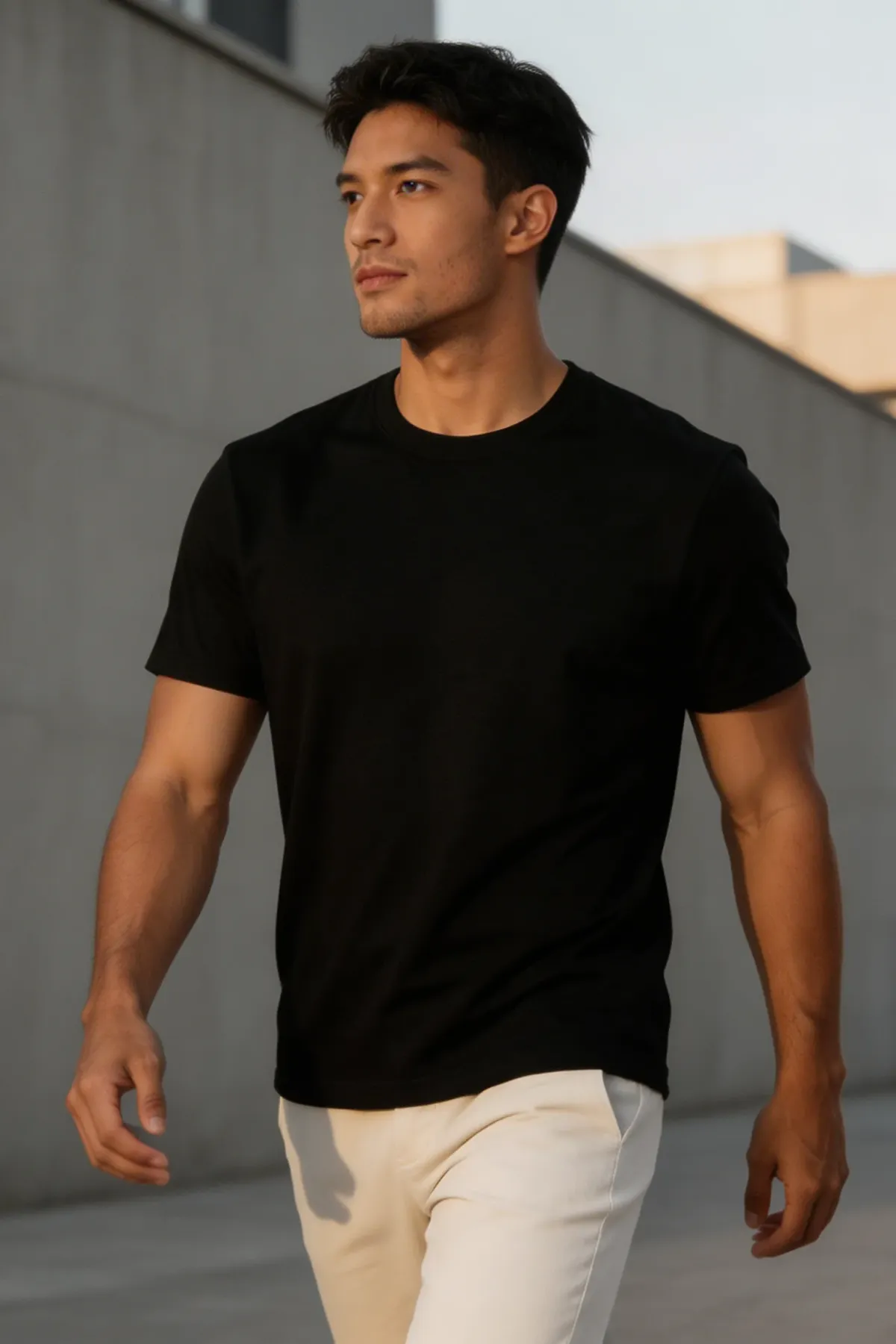Signature Crewneck in Black