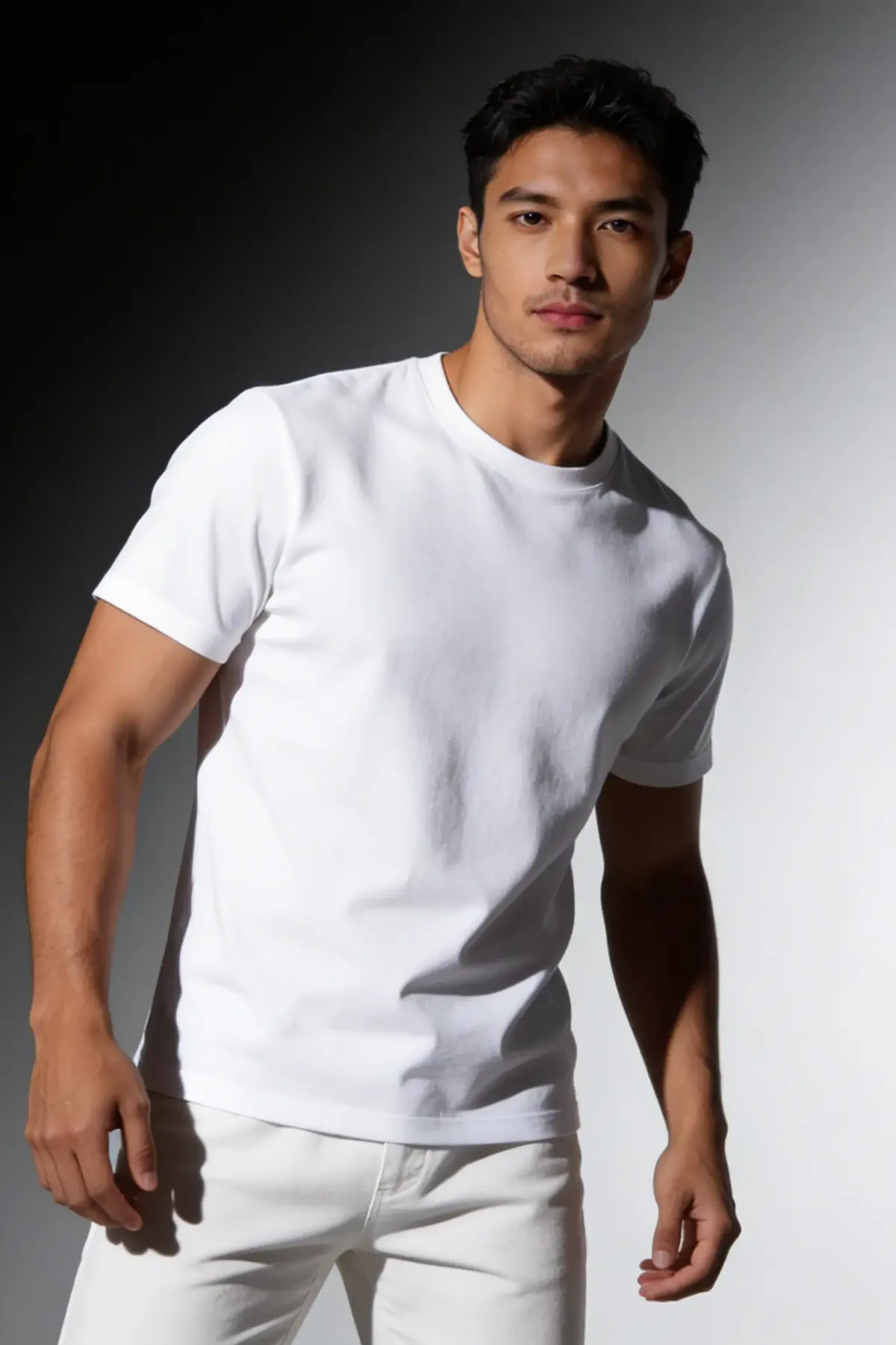 Signature Crewneck in White